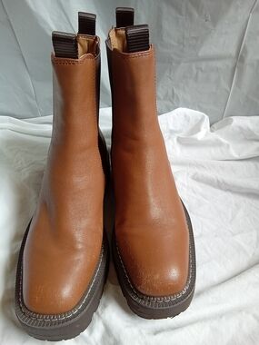 Sam Edelman Women's Tan Chelsea Ankle Boots 6.5